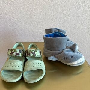 Tucker + Tate Kids' Camouflage Sandals & Shark Slippers Set Size 7C